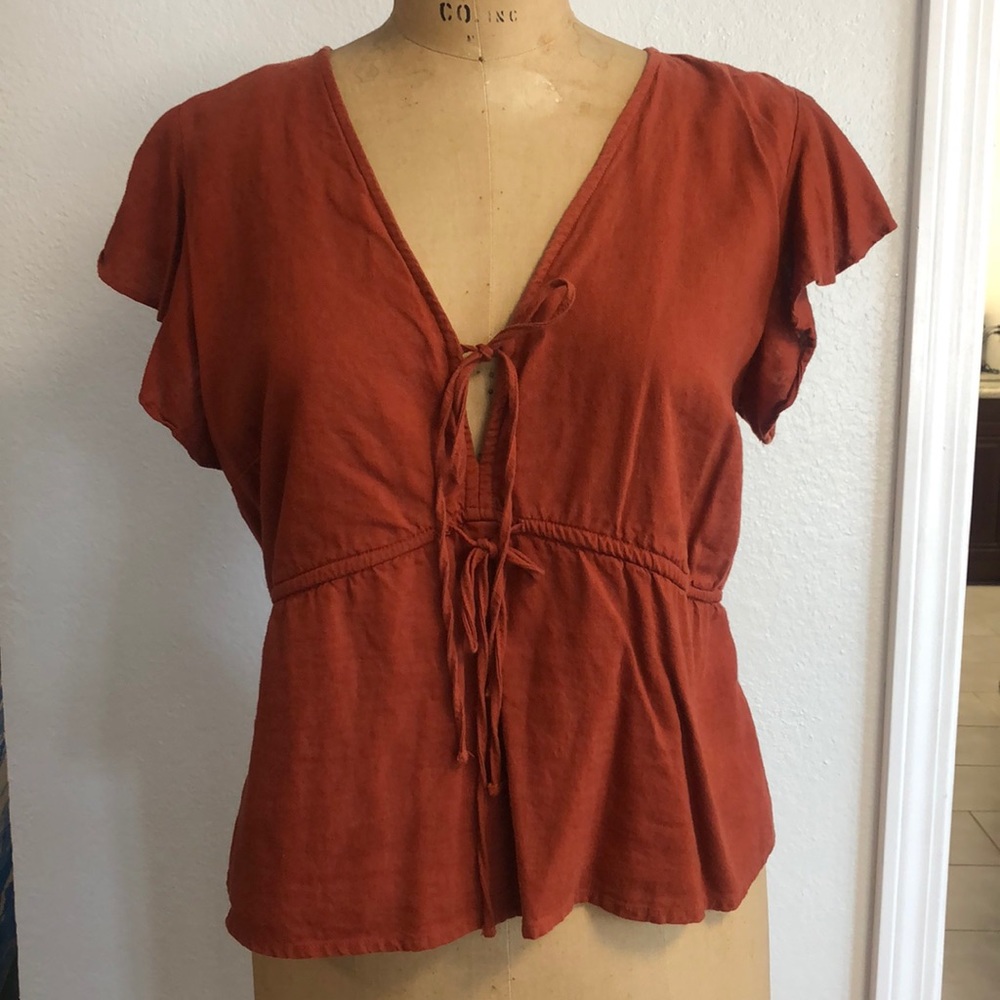 Rust colored top